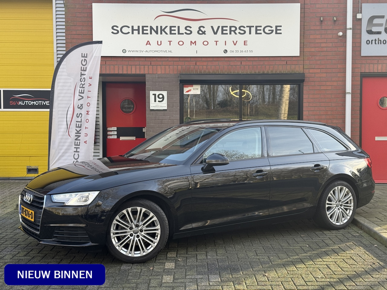 Audi A4 Avant - 2.0 TFSI ultra / Automaat / Bluetooth / Trekhaak / - AutoWereld.nl