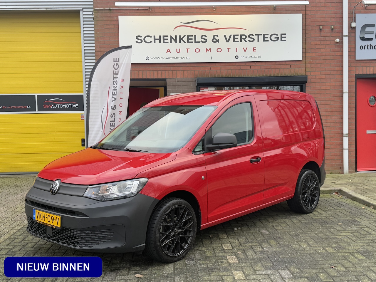 Volkswagen Caddy Cargo - 2.0 TDI Trend / Automaat / PDC / Airco . - AutoWereld.nl