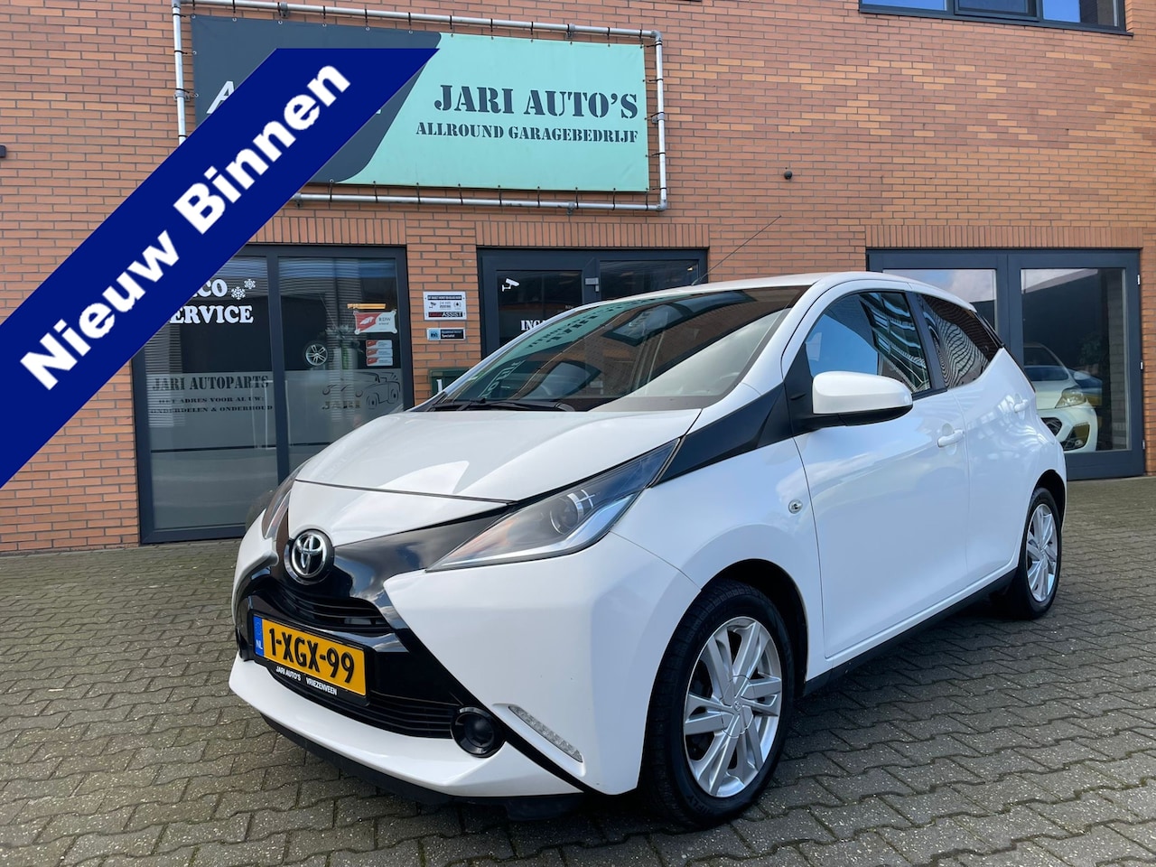 Toyota Aygo - 1.0 VVT-i x-play Zeer netjes - AutoWereld.nl