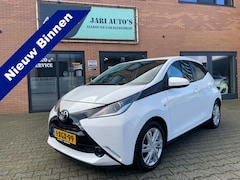 Toyota Aygo - 1.0 VVT-i x-play Zeer netjes