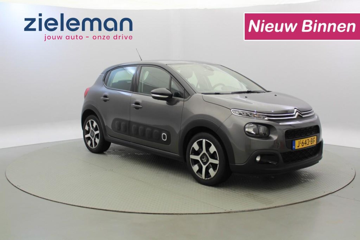 Citroën C3 - 1.2 PureTech Shine Business - Carplay, Camera - AutoWereld.nl