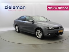 Volkswagen Golf - 1.4 TSI Hybrid Highline Automaat - LED, Navi, Clima, PDC