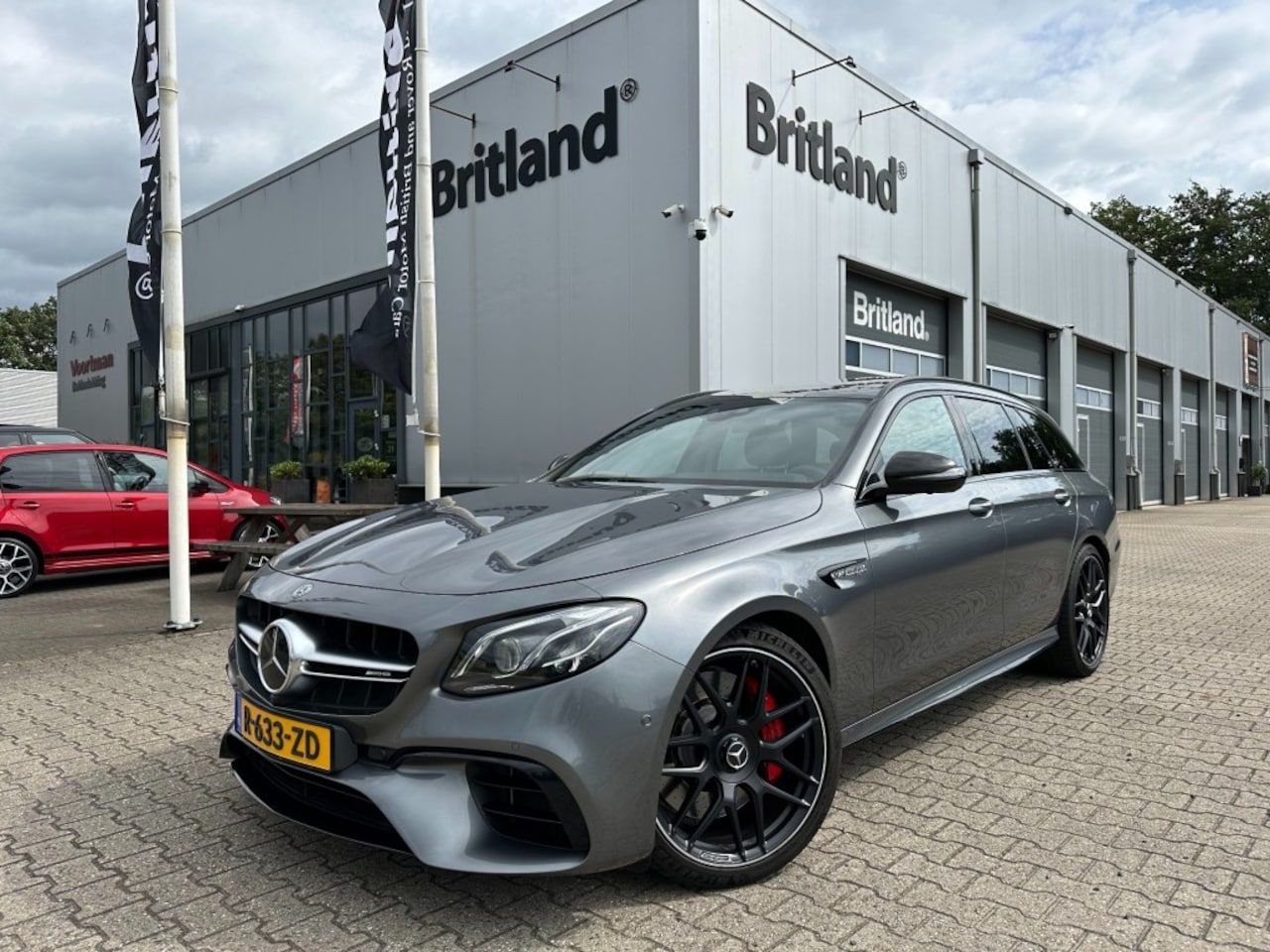 Mercedes-Benz E-klasse - 63 S AMG 612PK 4matic bj2018 *Pano *Adaptive *Leer *20inch *Came - AutoWereld.nl