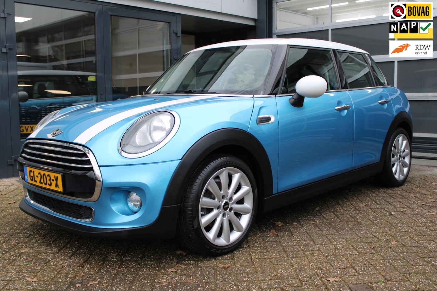 MINI Cooper - Mini 1.5 Business - AutoWereld.nl