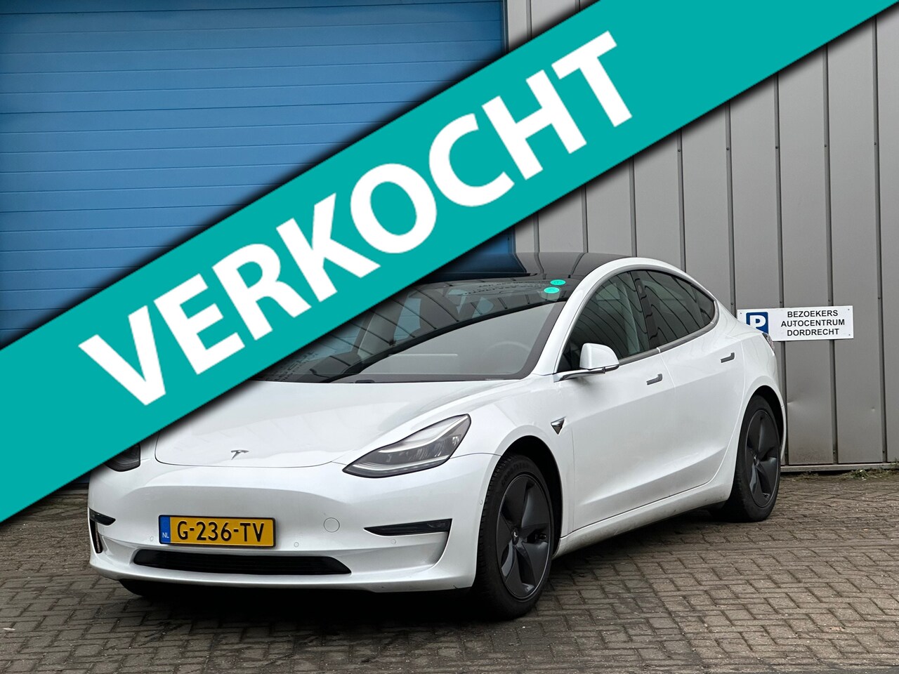 Tesla Model 3 - Long Range RWD Long Range AWD 75 kWh TREKHAAK KM 80860 - AutoWereld.nl