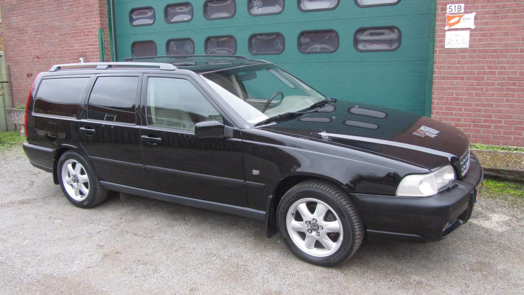 Volvo V70 Cross Country - 2.4 T Comfort Line Cross Country - AutoWereld.nl