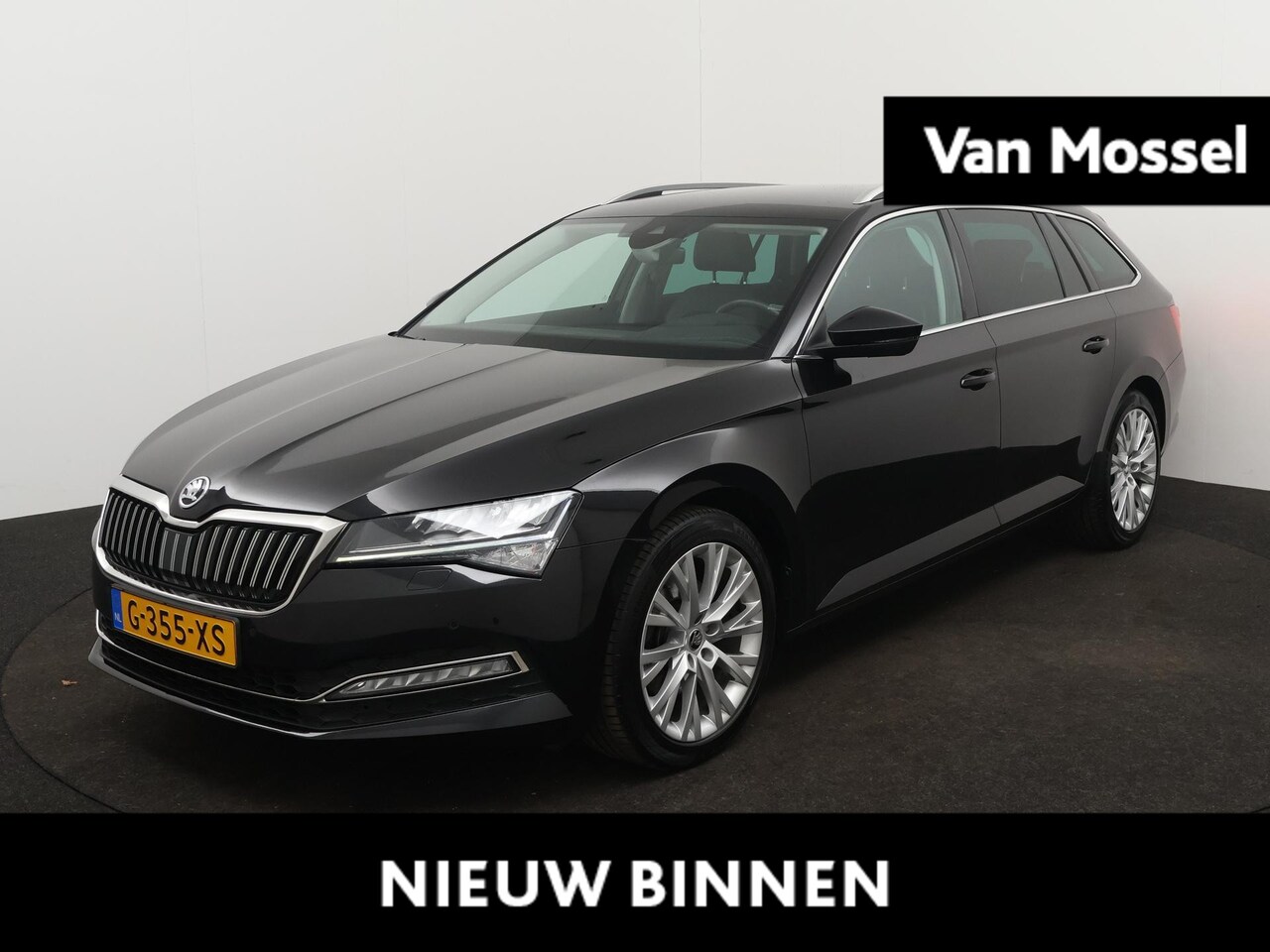 Skoda Superb Combi - 1.5 TSI ACT Business Edition | NAVIGATIE | CLIMATE CONTROL | STOELVERWARMING | LMV | PARKE - AutoWereld.nl