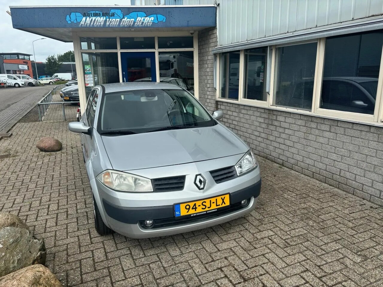 Renault Mégane - 1.6-16V Dynamique Comfort 1.6-16V Dynamique Comfort - AutoWereld.nl