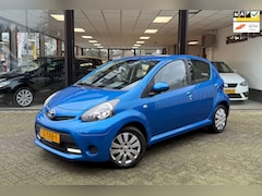 Toyota Aygo - 1.0 VVT-i 5drs 1e EIG | AIRCO | BLUETOOTH | LMV | NAP