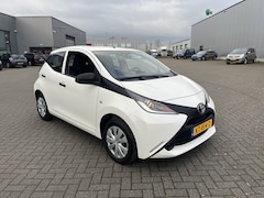 Toyota Aygo - 1.0 VVT-i x-now 41 DKM