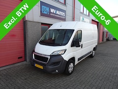 Peugeot Boxer - 330 2.0 BlueHDI L2H2 Premium Pack airco 3 zits