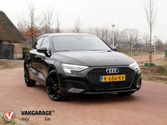 Audi A3 Sportback - 30 TFSI Business edition | Apple Carplay | Navigatie | 19 Inch Velgen | Black Optic |