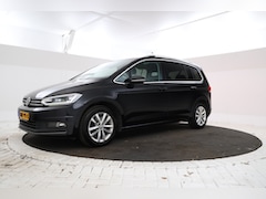 Volkswagen Touran - 1.5 TSI Highline Business R Airco, Navigatie, Parkeersensoren