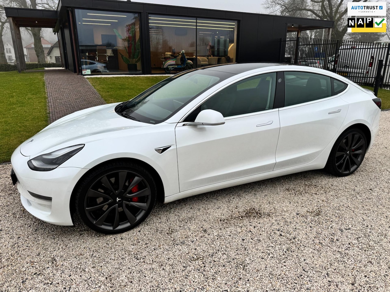 Tesla Model 3 - Performance AWD Longe Range 75 kWh - AutoWereld.nl