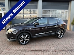 Nissan Qashqai - 1.6 N-Connecta 2016 Navi, Camera, Clima, Cv, Trekhaak Hoge zit Dealer onderhouden