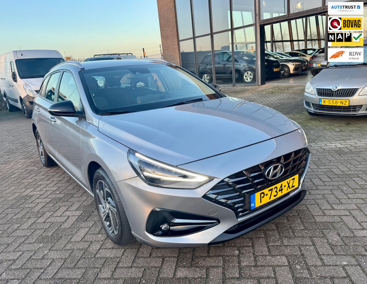 Hyundai i30 Wagon - 1.0 T-GDi MHEV Comfort Smart 1.0 T-GDi MHEV Comfort Smart, 1e eig, Geen import, Nap, Volledig oh! - AutoWereld.nl