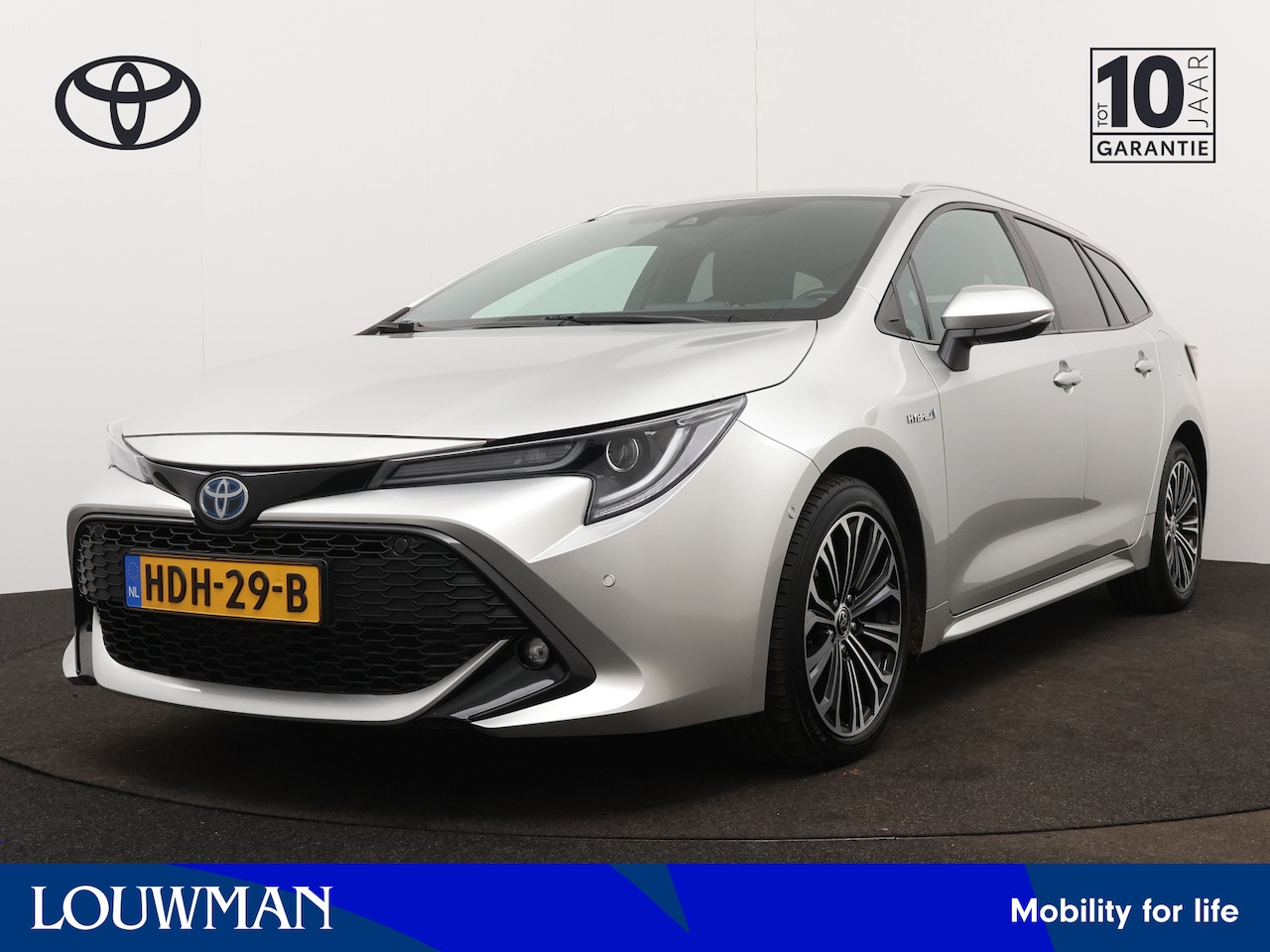 Toyota Corolla Touring Sports - 2.0 Hybrid Touring Sports Style Limited | Dodehoek Ass | Stoel en stuurwiel verwarmd | LM - AutoWereld.nl