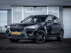 BMW X1 - SDrive18i Executive I Org.NL I 2e-eig. I Dealer-o.h. I Elek.achterklep I Head-up