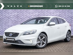 Volvo V40 - T2 Automaat R-Design Plus | Stoelverwarming | Parkeersensoren | Navigatie | Verwarmbare vo