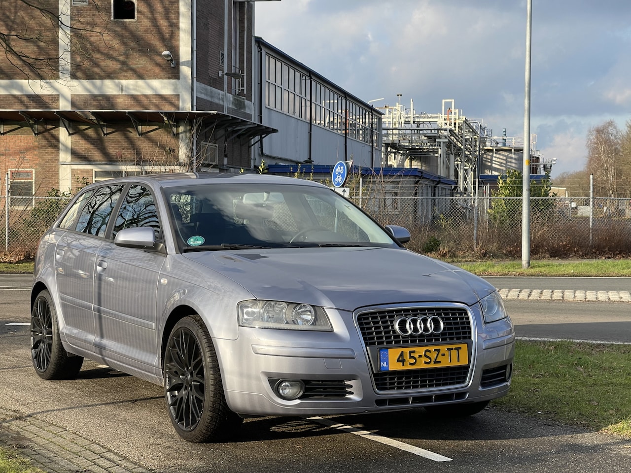 Audi A3 Sportback - 1.6 FSI | 5 Deurs | NL&NAP | Cruise Control | Climatronic - AutoWereld.nl