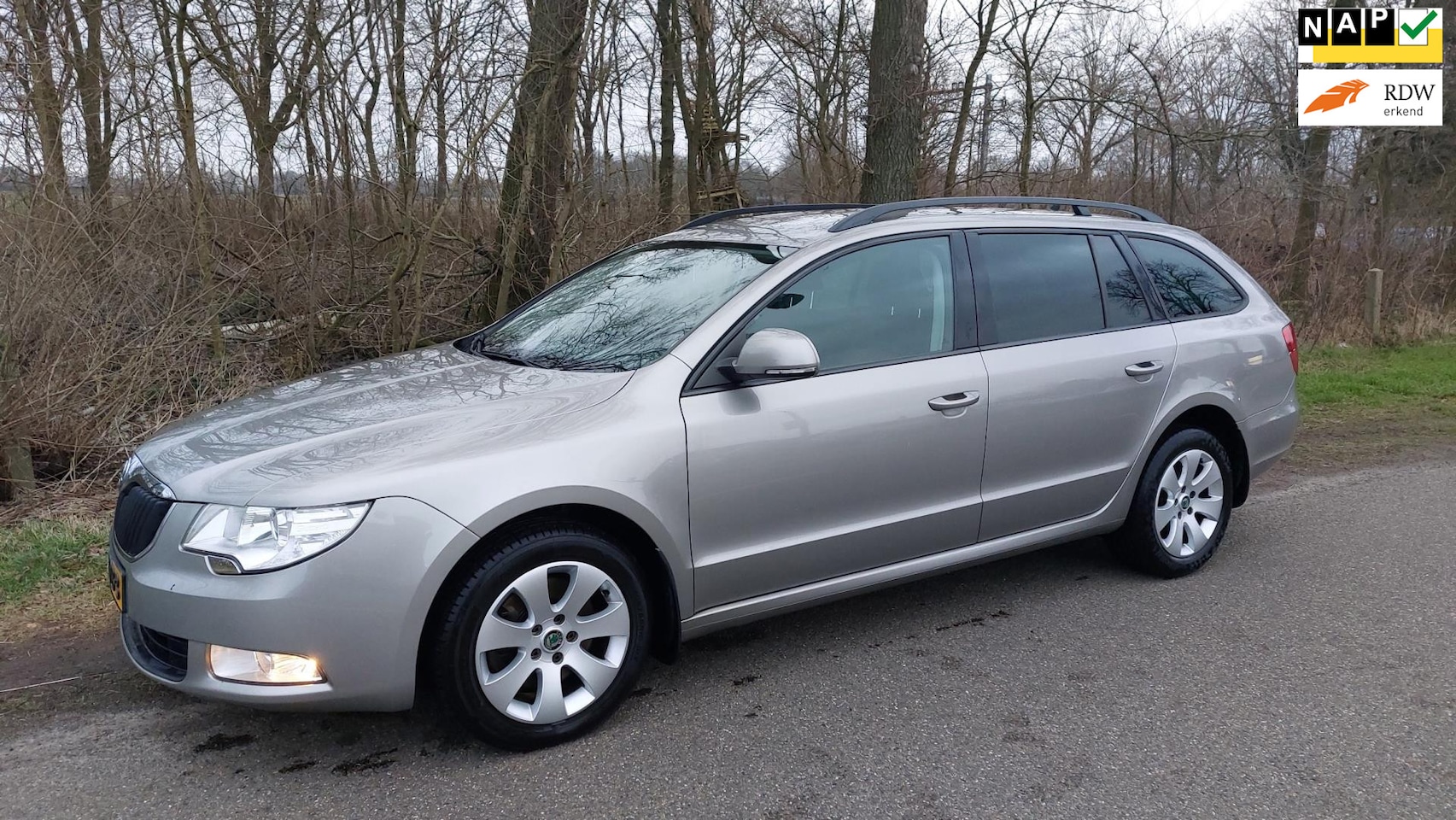 Skoda Superb Combi - 1.4 TSI Comfort Business Line 1.4 TSI Comfort Business Line - AutoWereld.nl