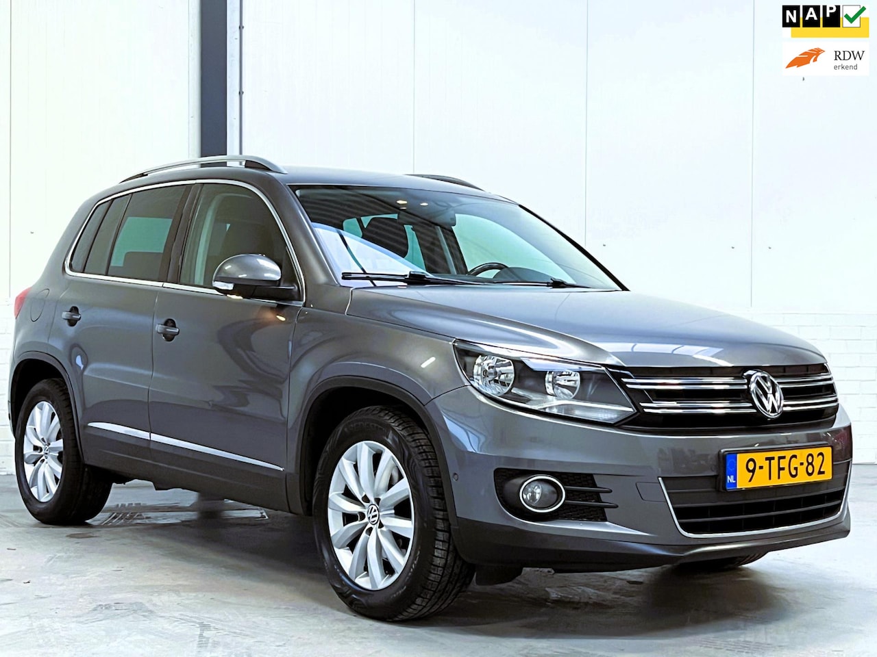 Volkswagen Tiguan - 1.4 TSI Sport&Style Org NL|1e Eigenaar - AutoWereld.nl