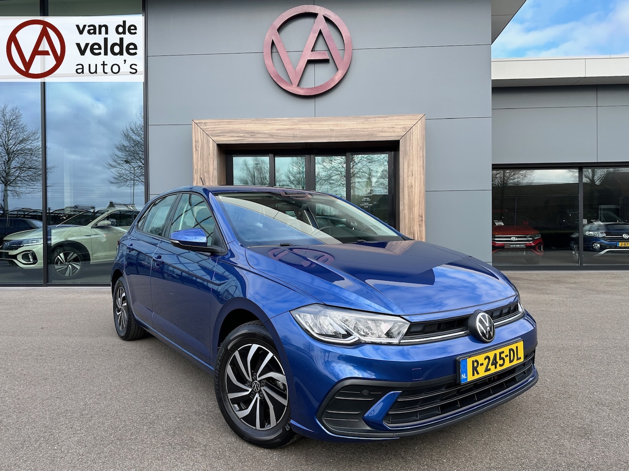 Volkswagen Polo - 1.0 TSI 95pk DSG Life | Navi | Carplay | Adapt. Cruise | Rijklaar incl. garantie - AutoWereld.nl