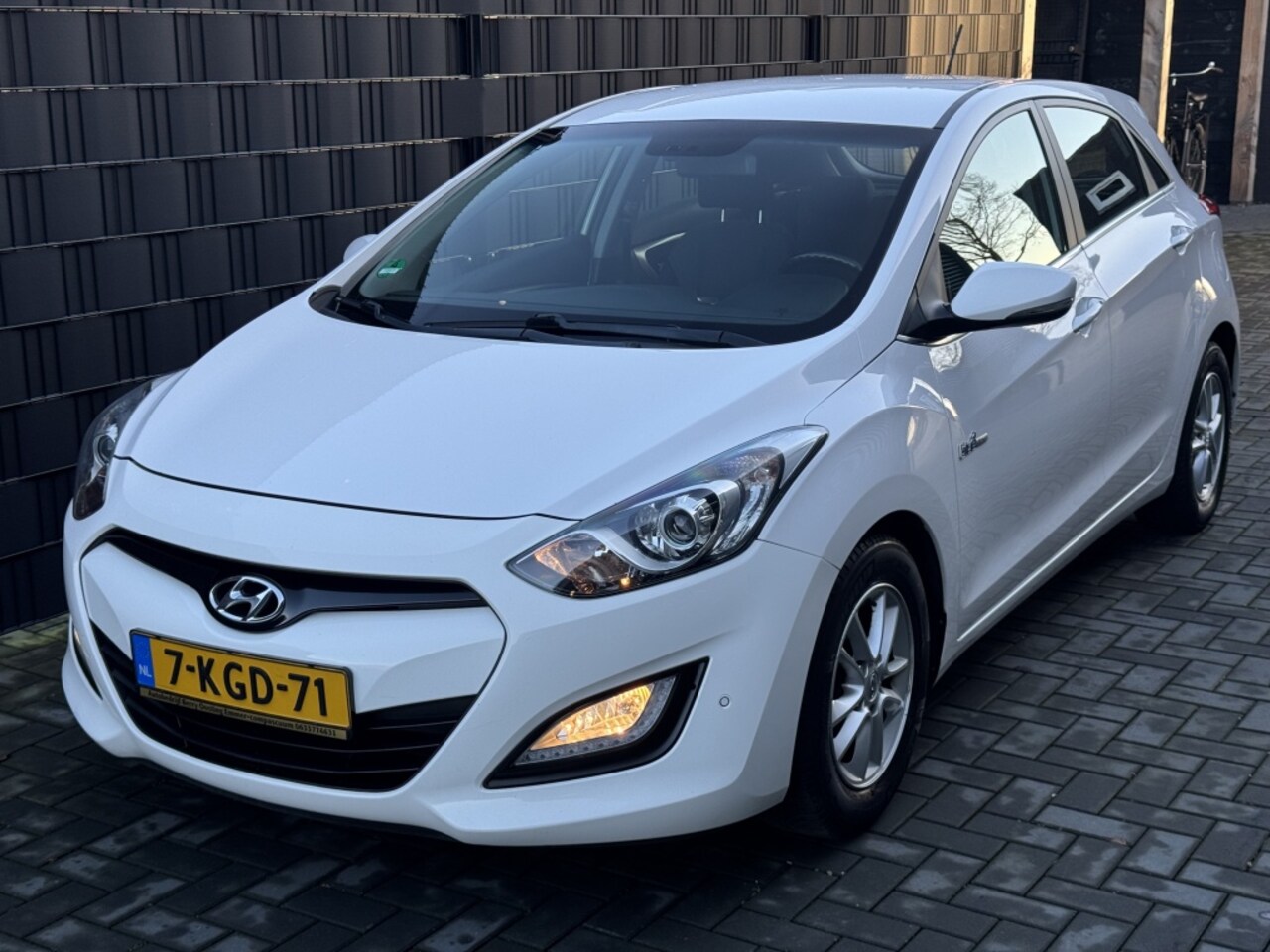 Hyundai i30 - 1.6 GDI i-Motion Pl. - AutoWereld.nl