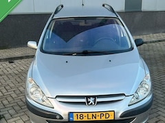 Peugeot 307 Break - 2.0-16V XS