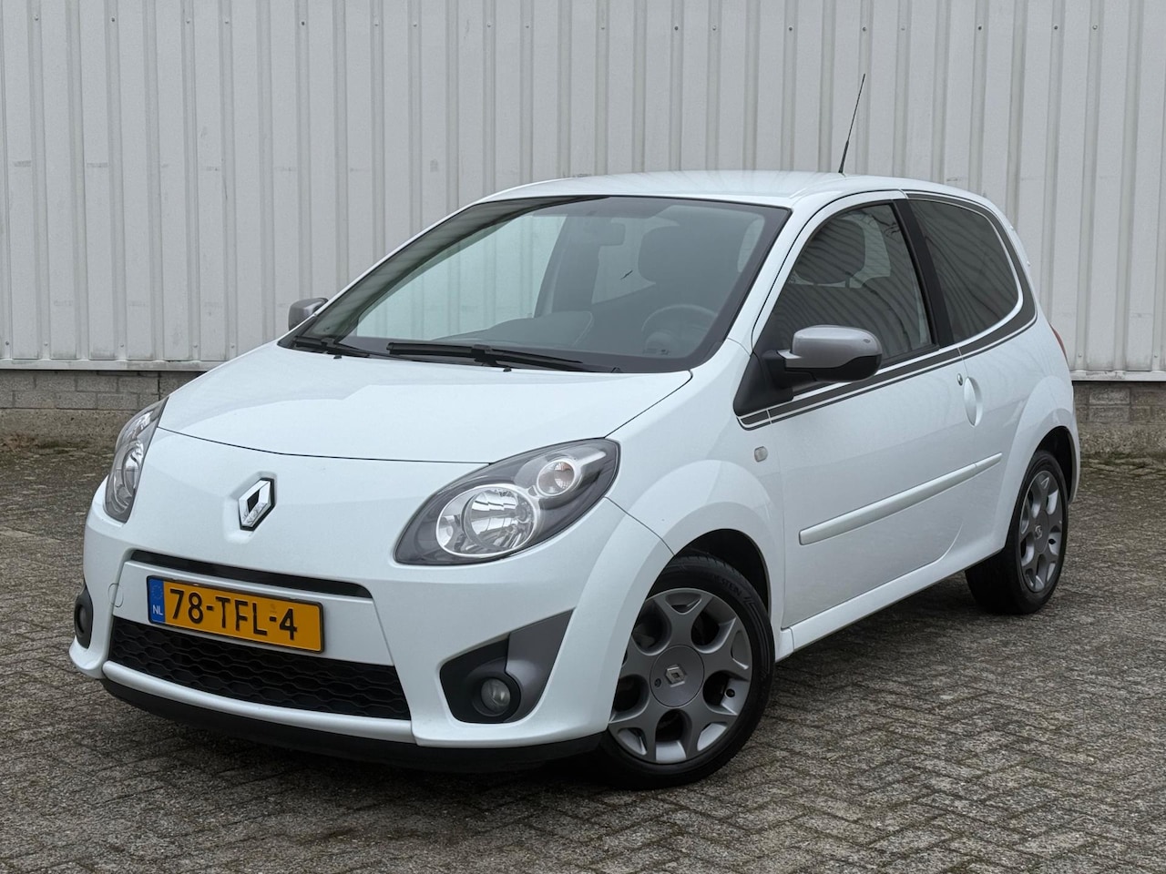 Renault Twingo - 1.2-16V Night & Day 1e Eigenaar,Airco,ElektrischeRamen,uniekKM,Apk tot 23-11-2025 - AutoWereld.nl