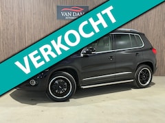 Volkswagen Tiguan - 2.0 TDI Sport&Style 4Motion 2013 DSG PANO XENON