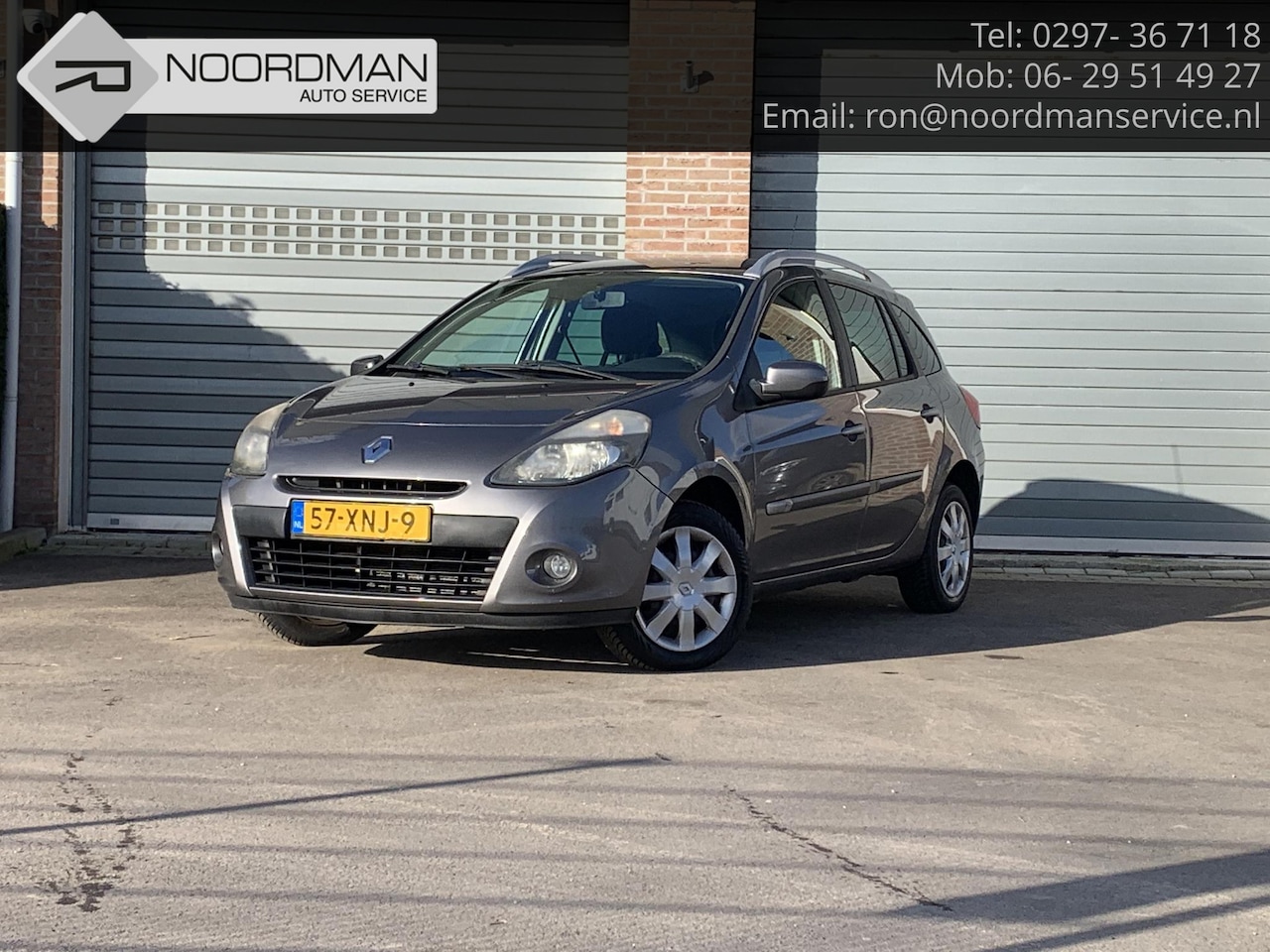 Renault Clio Estate - 1.2-16V Authentique 1.2-16V Authentique - AutoWereld.nl