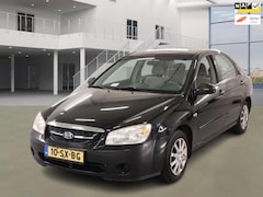 Kia Cerato - 1.6-16V LX