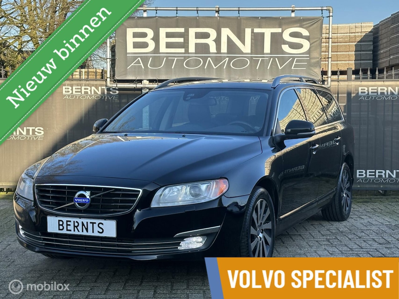 Volvo V70 - T5|5 Cilinder|Automaat|Digitaal Display|Bluetooth|Stoelverwarming|Leder - AutoWereld.nl