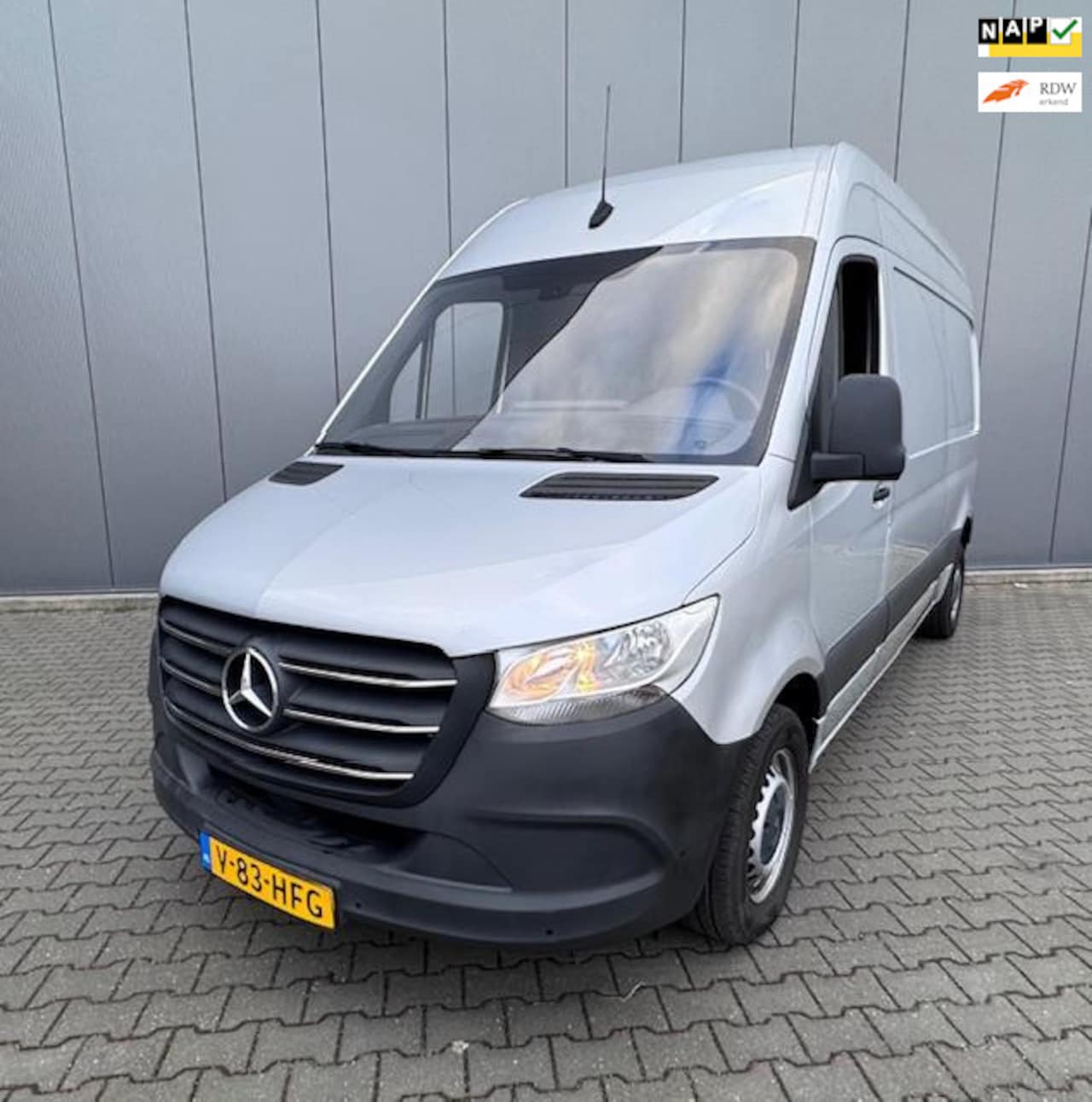 Mercedes-Benz Sprinter - 214 CDI L2H2 AUTOMAAT AIRCO CAMERA DAB APPLE CAR PLAY - AutoWereld.nl