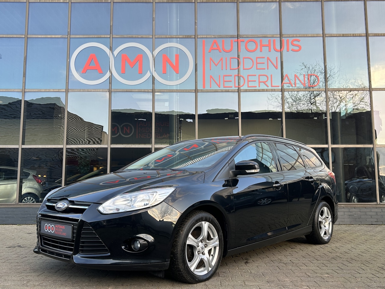 Ford Focus Wagon - 1.0 EcoBoost Edition Plus Elekpakket,125PK,Climatectr,Stoelverwarming,PDCa,LMV16” - AutoWereld.nl