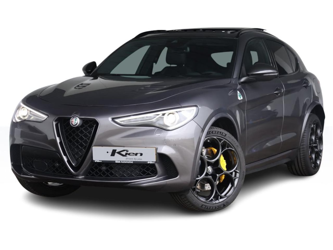 Alfa Romeo Stelvio - 2.9 V6 AWD Quadrifoglio | 510 PK | Pano | Stoelverwarming Achter | Xenon | - AutoWereld.nl