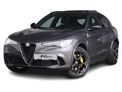 Alfa Romeo Stelvio - 2.9 V6 AWD Quadrifoglio | 510 PK | Pano | Stoel- en stuurverwarming voor + achter |