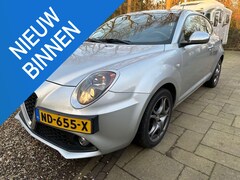 Alfa Romeo MiTo - 0.9 TwinAir ECO Super ECC 17 inch LMV Navigatiesysteem