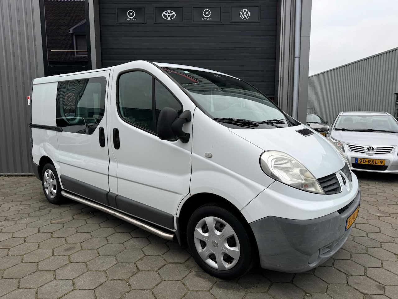 Renault Trafic - 2.0 dCi T27 L1H1 Eco - 2e EIG - 3 ZITS - N.a.p - - AutoWereld.nl