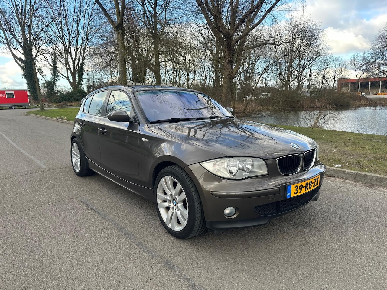 BMW 1-serie - 118i High Executive Automaat* Leer* Navi* N.A.P. - AutoWereld.nl