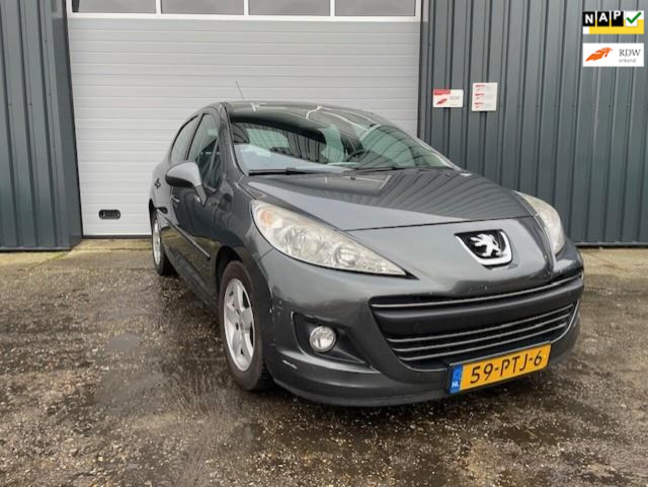 Peugeot 207 - 1.4 VTi Style 1.4 VTi Style - AutoWereld.nl