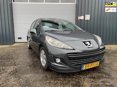 Peugeot 207 - 1.4 VTi Style