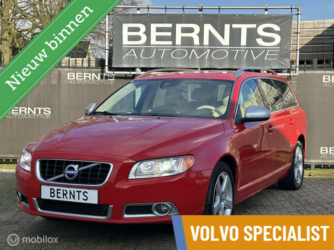 Volvo V70 - T5|5 Cilinder|Trekhaak|Volvo on call|Standkachel|Stoelverwarming - AutoWereld.nl