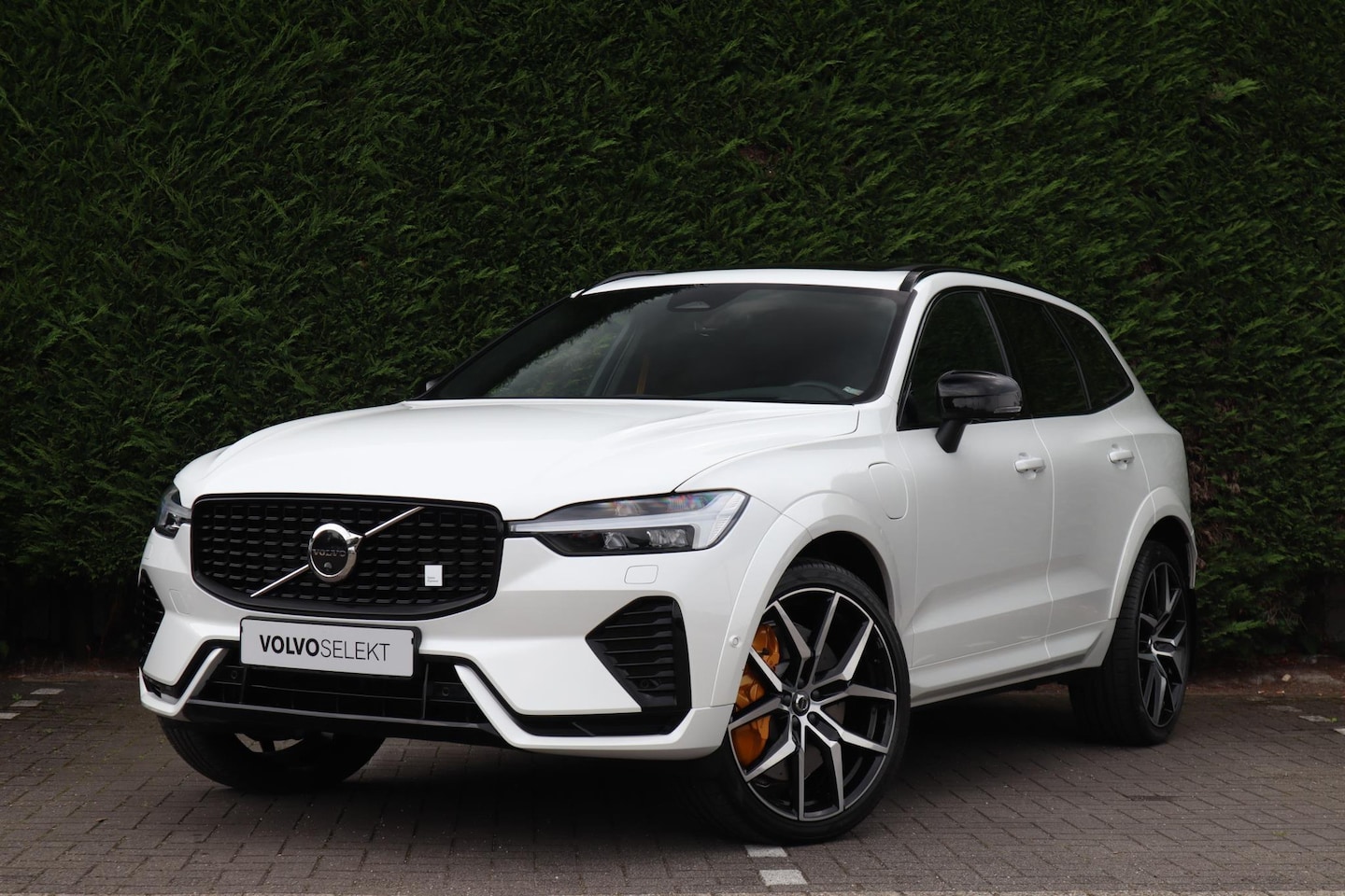 Volvo XC60 - 2.0 T8 AWD Polestar Engineered | Long Range | BTW | Trekhaak - AutoWereld.nl