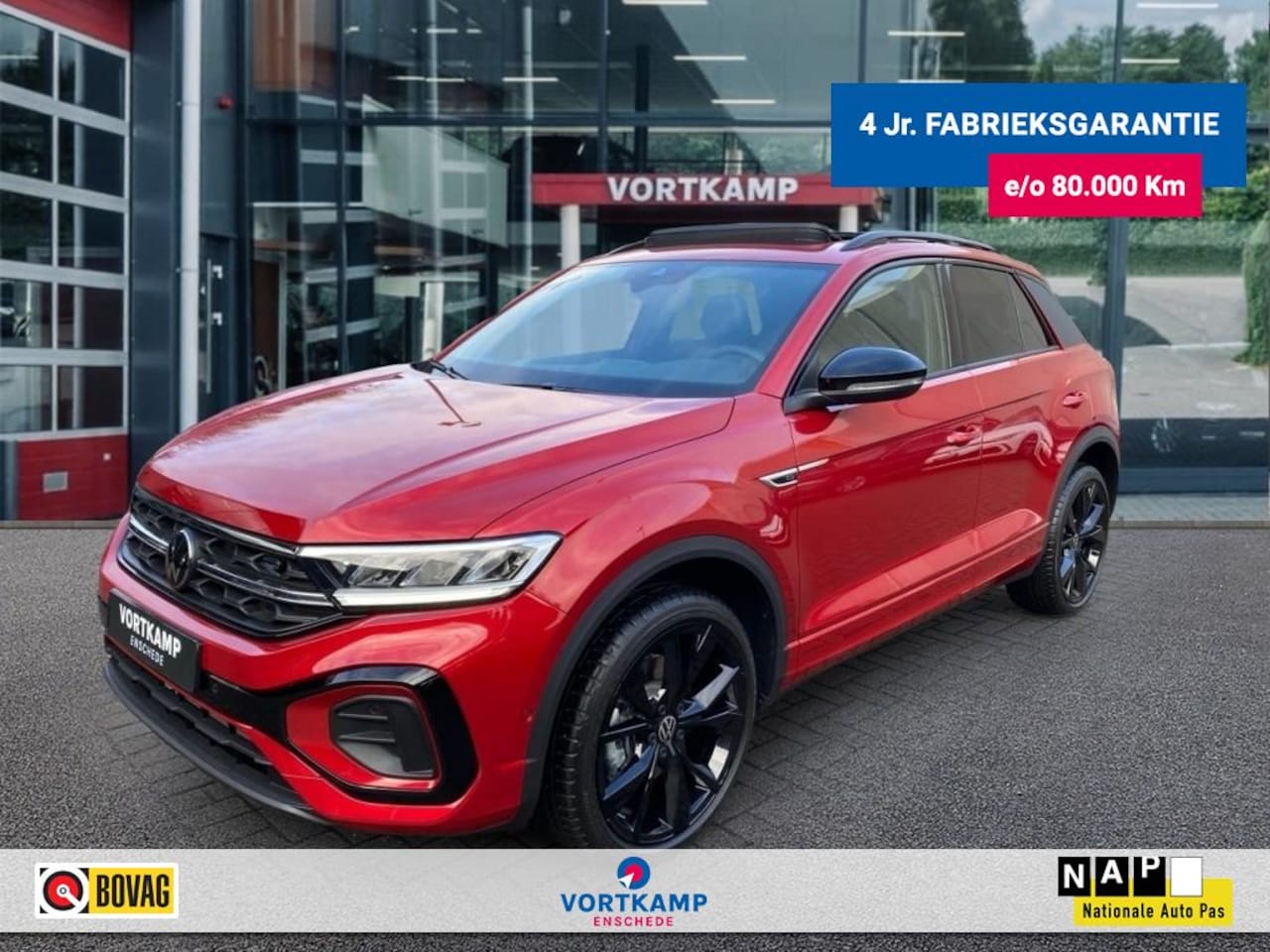 Volkswagen T-Roc - 1.5 TSI DSG R-LINE BLACK-OPTIC PANO-DAK/CAMERA/CARPLAY/ACC/STOEL - AutoWereld.nl