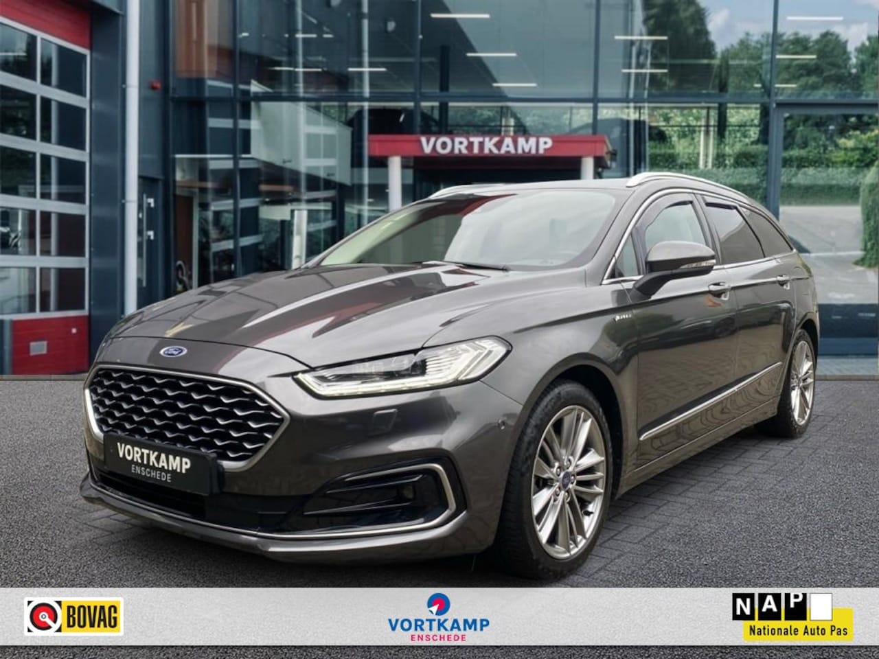 Ford Mondeo - 2.0 IVCT HYBRID VIGNALE LEDER/MEMORY/TREKHAAK/CAMERA/ACC/NAVI - AutoWereld.nl