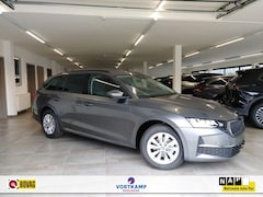 Skoda Octavia - 1.5 TSI MHEV DSG SELECTION TREKHAAK/CARPLAY/PDC/STOELVERW