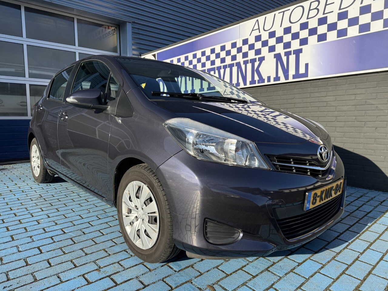 Toyota Yaris - 1.3 VVT-i 5DRS CRUISE CAMERA LAGE KM - AutoWereld.nl