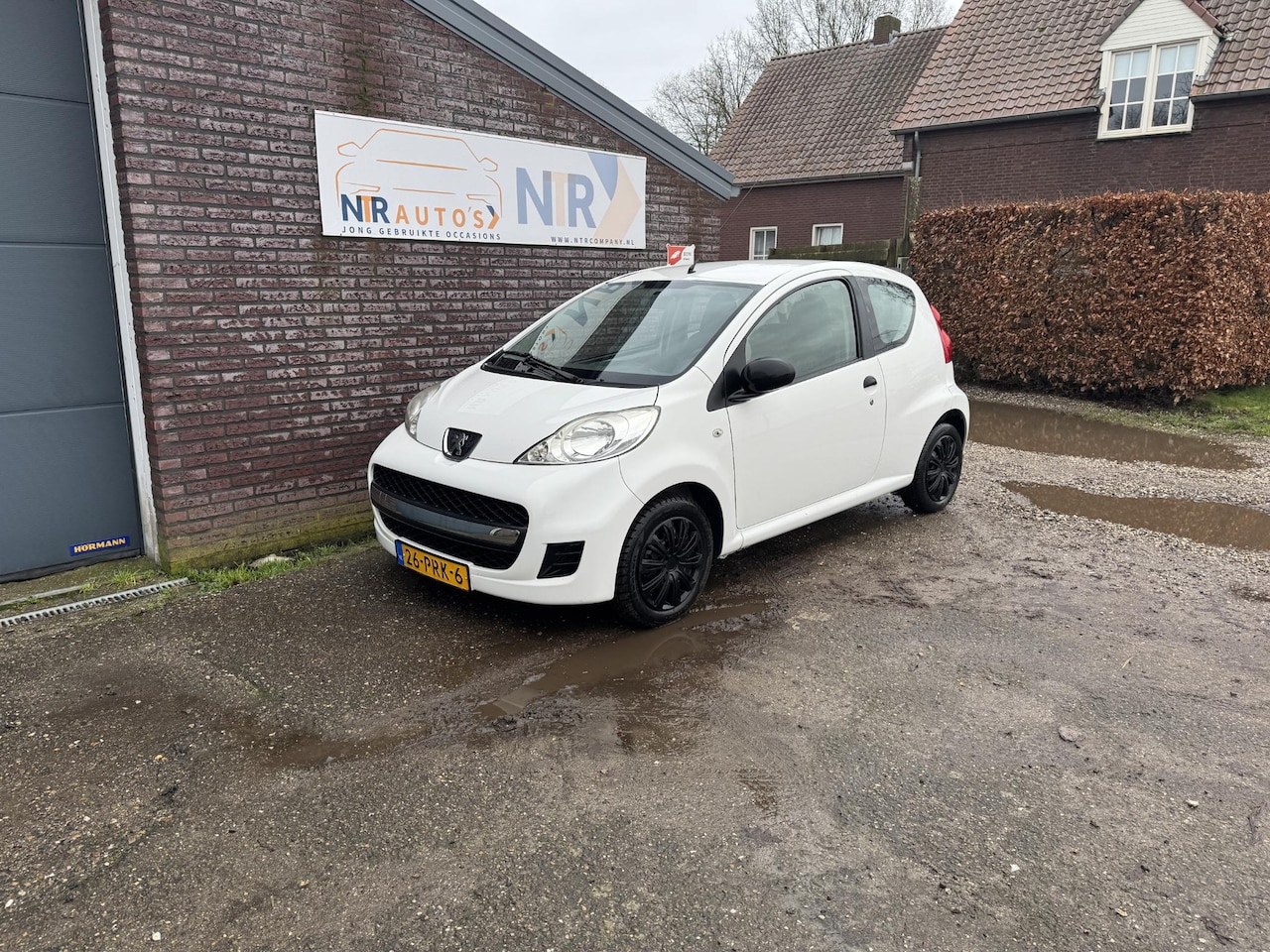 Peugeot 107 - 1.0-12V Accent APK 08/25, airco - AutoWereld.nl